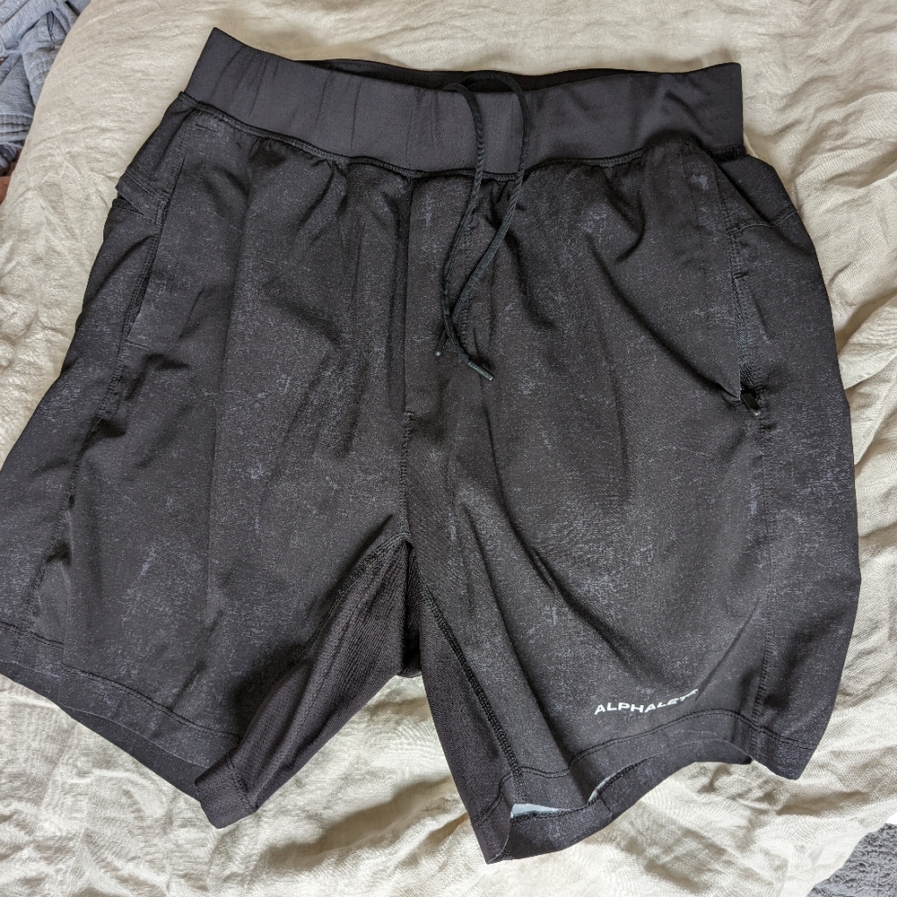 Alphalete Short
